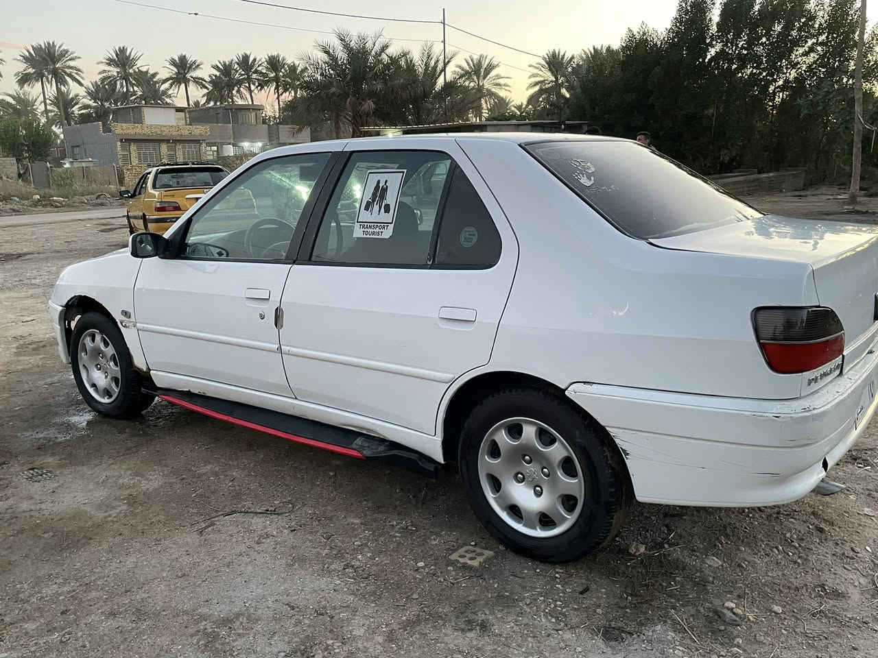 سلام عليكم سياره بيجو للبيع 306رقم بابل موديل 2002محرك وكير شرط  مطلوبه مصرف صاحب سياره موجود  نقص بس سكن وبك لايت مكان سياره بابل  سعر٢٢ مجال  تفاصيل الاتصال برقم الهاتف  ‭٠٧٧٦ ٣٨٥ ٥٧٦٩
