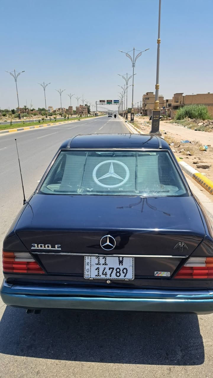 مارسدس دب حجم 300 موديل 1990 محرك VVT3000رقم بغداد دولي سنويه جديده نهاية 2028 مشروع وطني بسمي شرط التحويل قواعد دبلات سليمة صبغ عام للجماليه abs كشن كهرباء غرفه بحالة جيدة  سلايت روف السيارة احلى من الصور السعر 55 ورقة وبيه مجال مكاني كربلاء  رقم الهاتف ***********
مارسدس دب حجم 300 موديل 1990 محرك VVT3000رقم بغداد دولي سنويه جديده نهاية 2028 مشروع وطني شرط التحويل قواعد دبلات سليمة صبغ عام للجماليه abs كشن كهرباء غرفه بحالة جيدة  سلايت روف السيارة احلى من الصور السعر 55 ورقة وبيه مجال مكاني كربلاء  رقم الهاتف ***********
