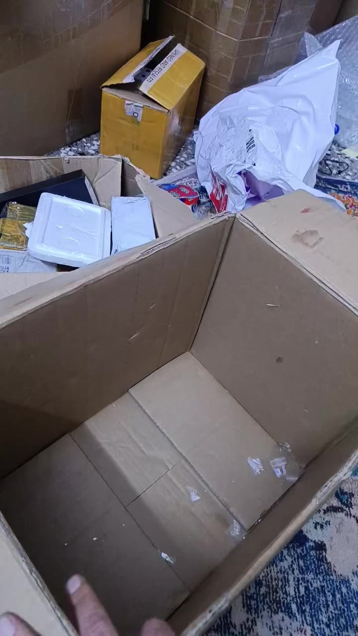 شلعة 35 قطعة منا الباجر مزادها اخوان 
يبلش المزاد من 35 الرفع ب5 مو الف 
باجر ورة الافطار يخلص المزاد وتطلع الطلبية


**إذا كنت صاحب هذا الإعلان وتريد حذفه لأي سبب، رجاءا أرسل رسالة إلى الدعم الفني**