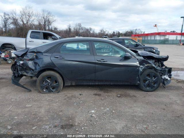 السلام عليكم
النترا موديل 23 وارد امريكي 
اللون رصاصي غامق
رقم صلاح الدين دولي
المحرك 2000 دوش
ماشية ٢٣ الف ميل
صبغ ثلاث قطع بنيد وجاملغ وجاملغ خلفي
( تشغيل عن بعد )
بصمه تشغيل عدد (٢) + أبواب + جنطه 
نظام ترحيب + اناره 
3 أنطمه قياده 
رادار أمامي + رادار جانبي 
كامره دواره 
فول تحكمات لد نهاري 
مكان السيارة العلم
السعر  ١٣٨ $
الشاصي مرفق مع الصور 
( ترهم بالاقساط اذا مقدمة زينه )
للتواصل ***********
