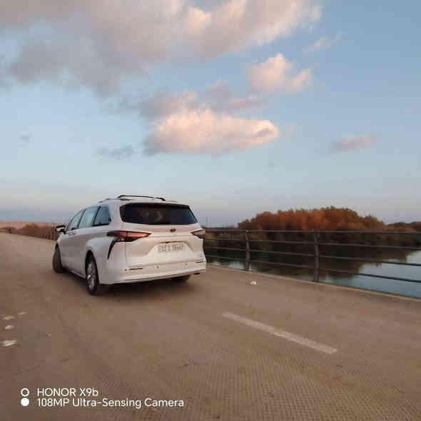 تويوتا سينا2023 بلاتنايوم السياره ما بيها نقص برغي السعر285
ك
***********
مكان الانبار
