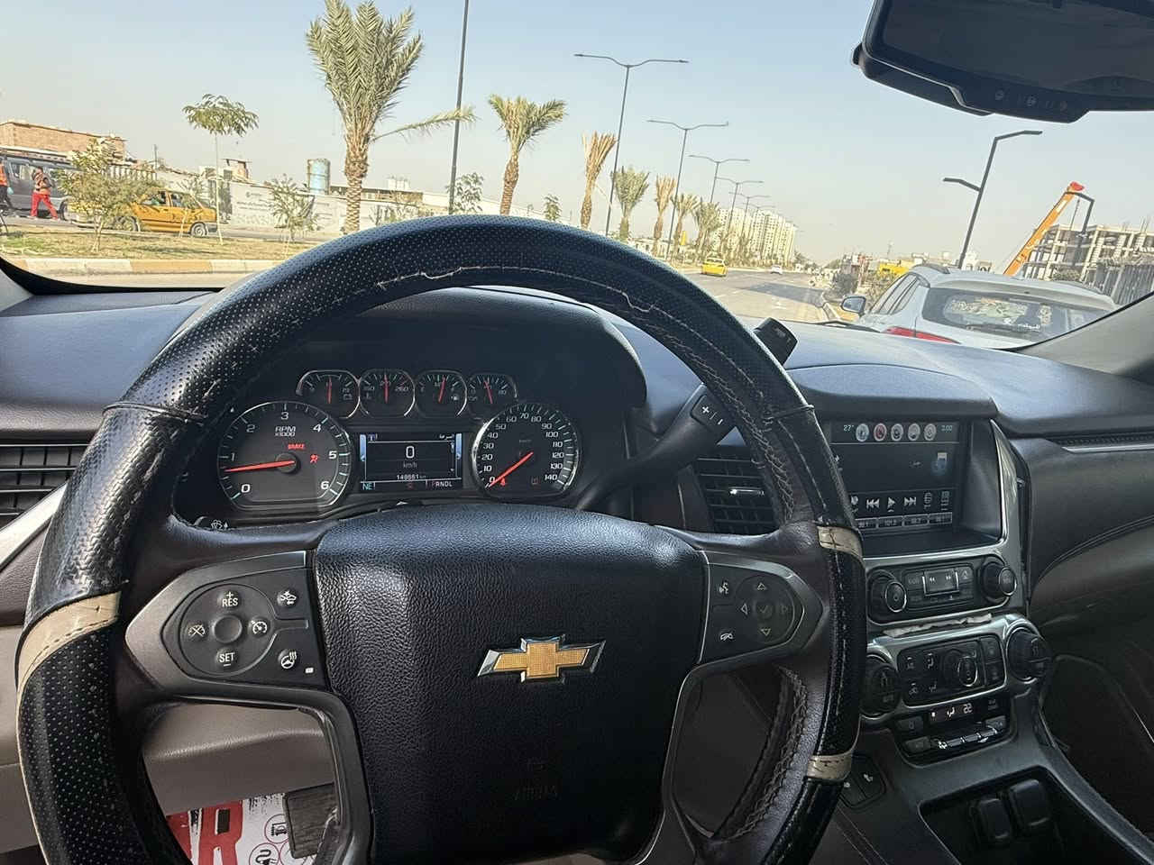 سلام عليكم
للبيع تاهو 2019LT2
وارد امريكي حادثها جدا بسيط بارد بالبنيد فقط
بيها صبغ دعاميه اماميه 
مواصفات 
كشنات تدفئه تبريد
كهرباء حتى المقاعد الخلفيه 
رادار امامي 
حساسات خلفيه 
فتحه 
بصمه 
شاشه خلفيه بعد بيها مواصفات
ماشيه 148.000كيلو
السعر 36.500
*********** بي واتساب
العنوان بغداد حي الجهاد
