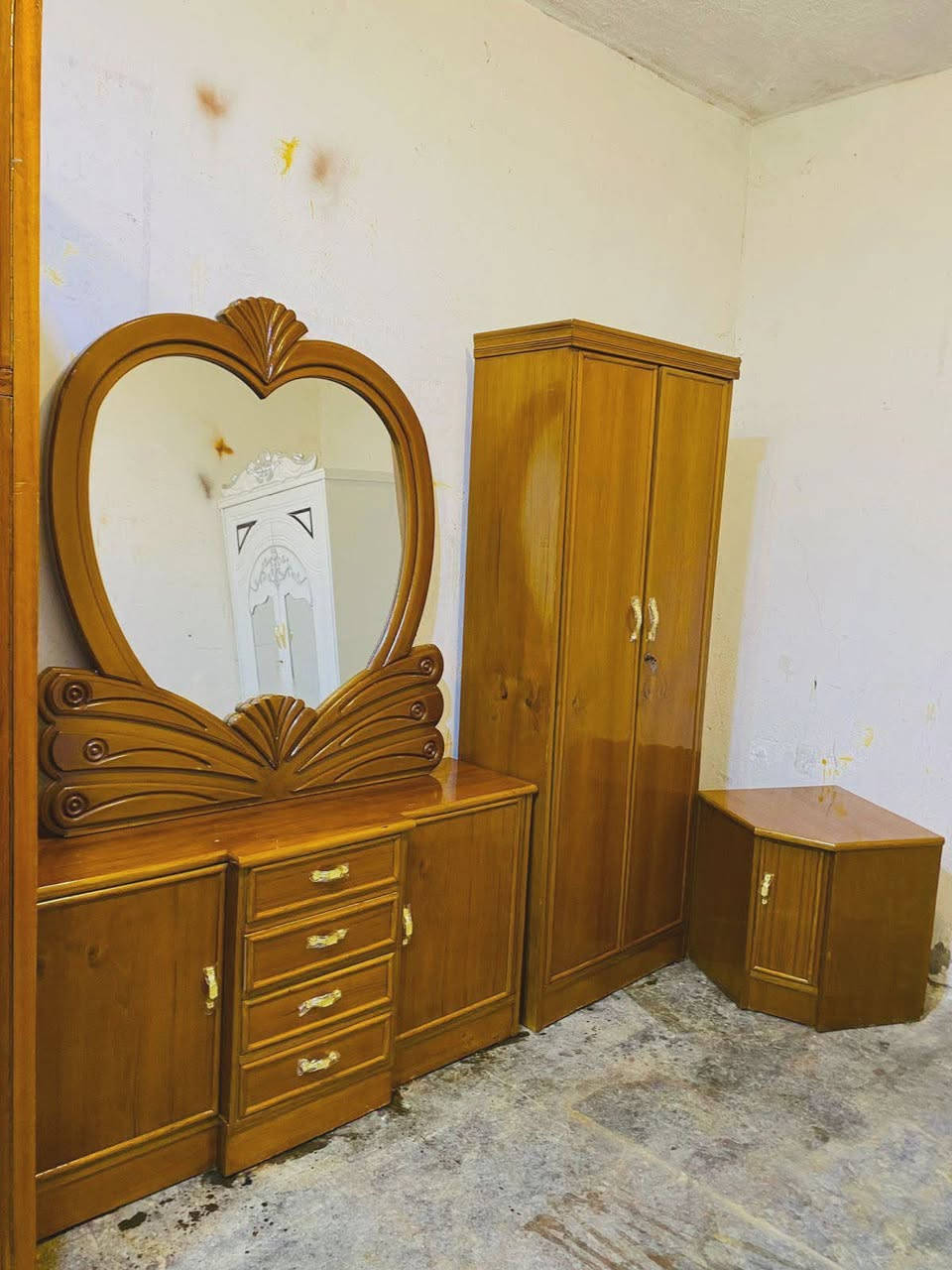 داخل خارج صاج ٨٠٠


**إذا كنت صاحب هذا الإعلان وتريد حذفه لأي سبب، رجاءا أرسل رسالة إلى الدعم الفني**
