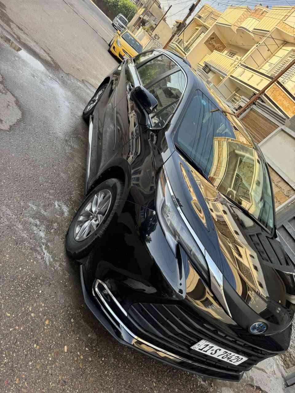 تيوتا سينا هايبرد Le
موديل 2023
السياره بسمي تحويل مباشر
حادث بنيد  وجنطه
البنيد اصلي نفس الون 
والجنطه اصليه نفس الون 
يعني السياره بدون صبغ بدون بارد اوصبغ والسياره بدون ايرباك
السياره جاهزه اي نقص مابيها
السعر 240$
العنوان بغداد  

‏‭0780 774 2309‬
‏‭0773 239 2301
