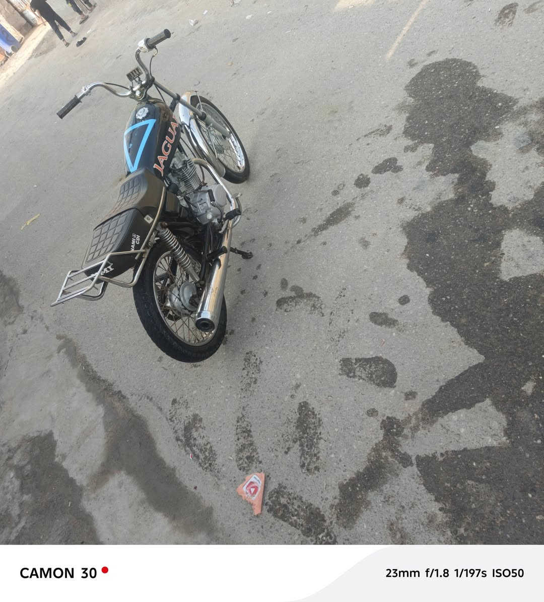 شباب دراجه البيع دراجه نكره هندر بكاني بصره كرمت علي سعر 450 وبيه مجال حك جيه رقم ***********
