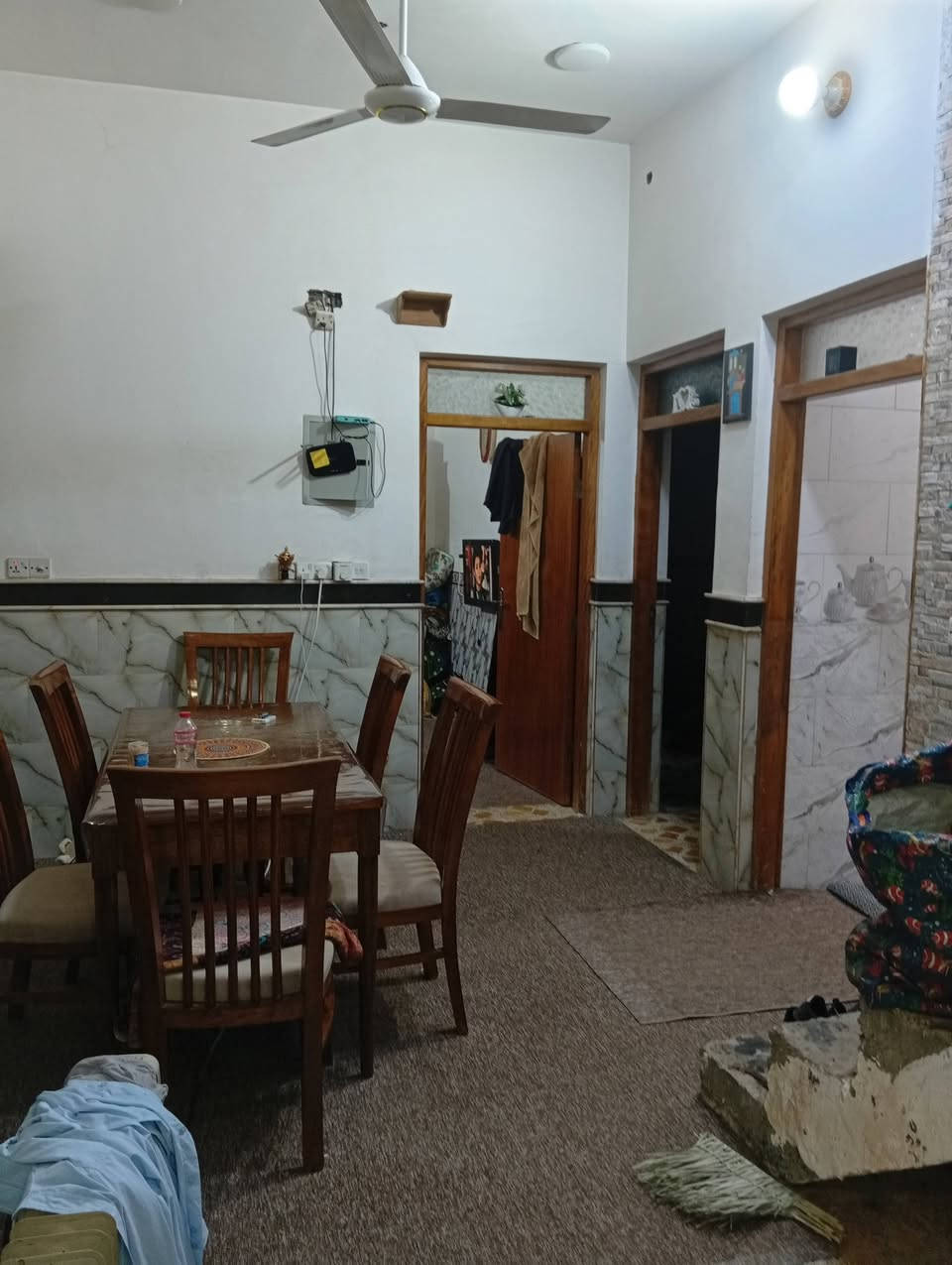 بيت 100متر الحي الجامعي مطلوب اسكان للبيع
***********
