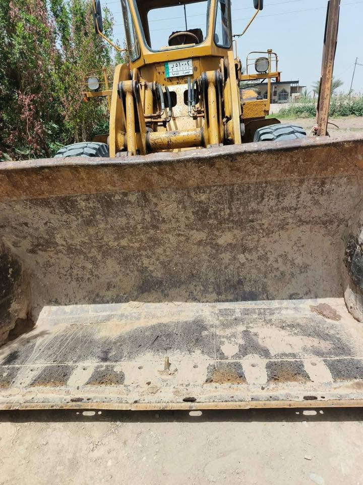 شفل 70B موديل 85  سنويه نكليزي  باسمي  مكينه بلاديه كلش نظيفه محرك مكفول كير مكفول حداديه مكفوله مكينه جديده وجاهزه من كلشي تخم تاير جديد حداديه جديده متعوب عليها ومال جناي  مكانها محافظة بابل/ناحية الشوملي 

للاتصال ‭0771 835 6348‬   ‭0781 629 8113‬
