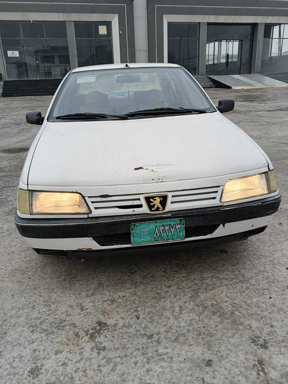 سيارة بيجو شرط التحويل405كير محرك شرط كاربون بانزين بيها سياره جاهزه او حلوه ويرمنيه كلها شغاله***********سعرها 15اوبيها مجال
