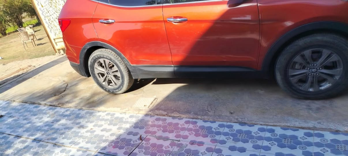 سنتافيا وارد امريكي ٢٤٠٠ موديل ٢٠١٥ باسمي مكفولة حادثه ***********
