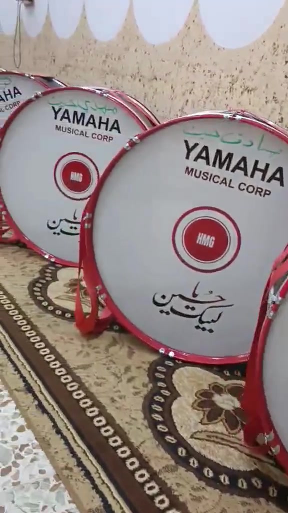 دمامات للبيع عدد ١٢  جدد استخدام محرم واحد حجم كبير مع نقارات عدد ٢ ابيع كلهم سوه
النجف ناحيه القادسيه
***********
***********
