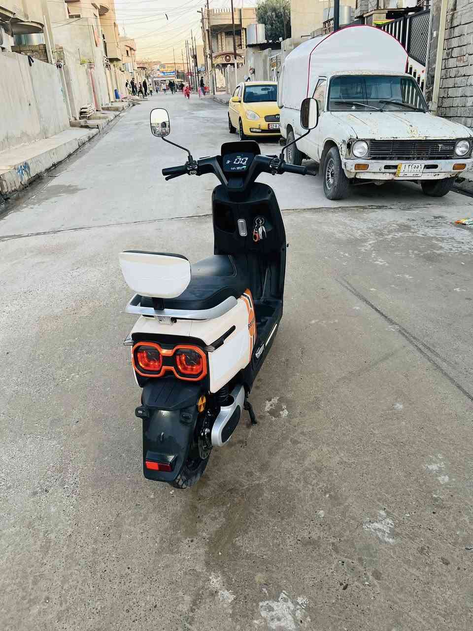 سلام عليكم مأطور اخو الجديد
الريان للبيع كلو شرط ست بطاريات كبار شرط ع الفحص دبل سويج دبل بصمة لايت عالي ناصي يمين يسار بگ شغال مثبت سرعة والسرعة ٧١ السعر ٧٠٠وبيه مجال مكاني موصل حي القاهرة 
الرقم ***********
