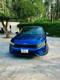 للبيع /k5موديل 2023/لون ازرق رقم وارد امريكي / حادث خلفي /باب كعس/الصد...