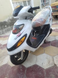 ياماها سكوتر • كفاله عامه • للبيع