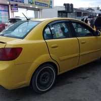 كيا ريو 2012 هيه غرامه صفر محرك تعبان بي جاملخ وبنيد مبدل السياره طخمه...