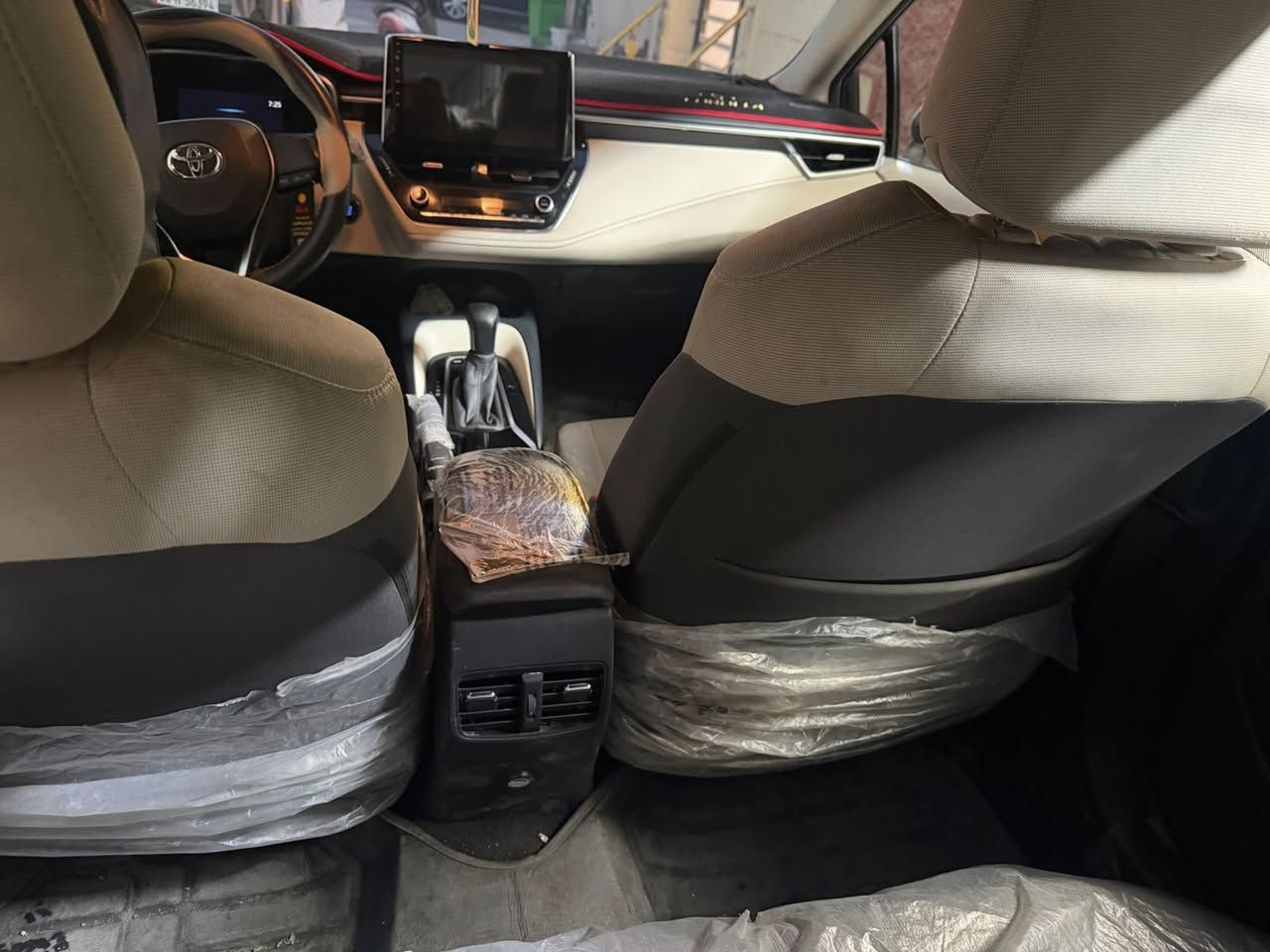 كورلا ٢٠٢١ خليجي فول مواصفات  ماشية ٥٩ 
السعر ١٦٥
اتصال فقط ‭٠٧٧٠ ٤٦٨ ٥١٩١‬

