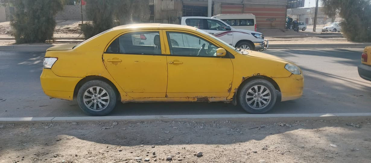 سلام عليكم سياره بي وايدي مديل ١٣ مكينه كايمه بيه خيط تبخير سياره بسمي مكينه وكير خير مصفره هيه وغرامات ماعليه ربع تواصل ***********
