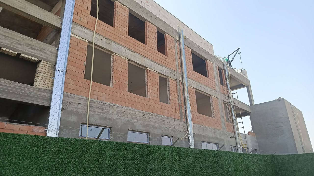 📢📢📢📢📢📢📢📢
صيفك بارد وراحتك تهمنا! ❄️
هل يعاني سبلتك من ضعف التبريد أو أصوات مزعجة؟ ورشة المهندس في خدمتكم لتوفير أفضل حلول التكييف في بغداد.
🛠️ خدماتنا تشمل:
 * غسل وتنظيف السبالت بأحدث الأجهزة (بدون فوضى داخل المنزل).
 * شحن غاز أصلي (R22 / R410) لضمان برودة الثلج.
 * تصليح كافة الكارتات الإلكترونية والأعطال الميكانيكية المعقدة.
 * نصب وتحوير السبالت بكفاءة عالية وضمان التشغيل المثالي.
🌟 لماذا تختار ورشة المهندس؟
 * دقة متناهية في المواعيد.
 * ضمان حقيقي ومتابعة بعد العمل.
 * أسعار تنافسية ومناسبة للجميع.
📍 العنوان: بغداد 🌐
📞 للحجز والاستفسار: ***********
📢 مبادرة خيرية: خصم خاص جداً للمساجد والعوائل المتعففة (نسألكم الدعاء)
