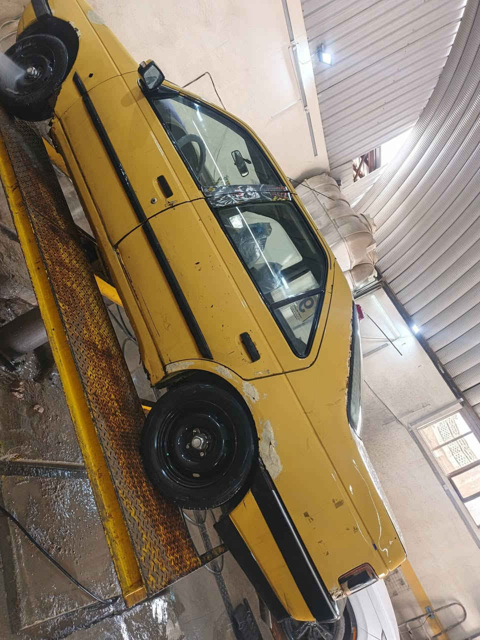 من رخصت صاحب الكروب  بيجو 405 مديل 2010 حداديه جديده بيه مكينه وكير كورله اوتو ماتيك قتصادي 1500 ترايك وين مايعجبك ستوني شادهن سياره خير من الله راعيه مضيع رقمه سعر 17 بيه مجال بيع او مراوس  قليل مكاني نجف للاستفسار ***********
