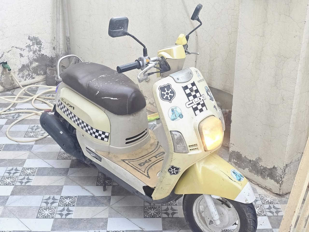 بوليس كابريتر شرط مكينته بصفهة متسمع صوته تاخذهة تندعيلي وخرسه كامله مكمله سعرهة ٣٧٥ مكاني قدس


**إذا كنت صاحب هذا الإعلان وتريد حذفه لأي سبب، رجاءا أرسل رسالة إلى الدعم الفني**