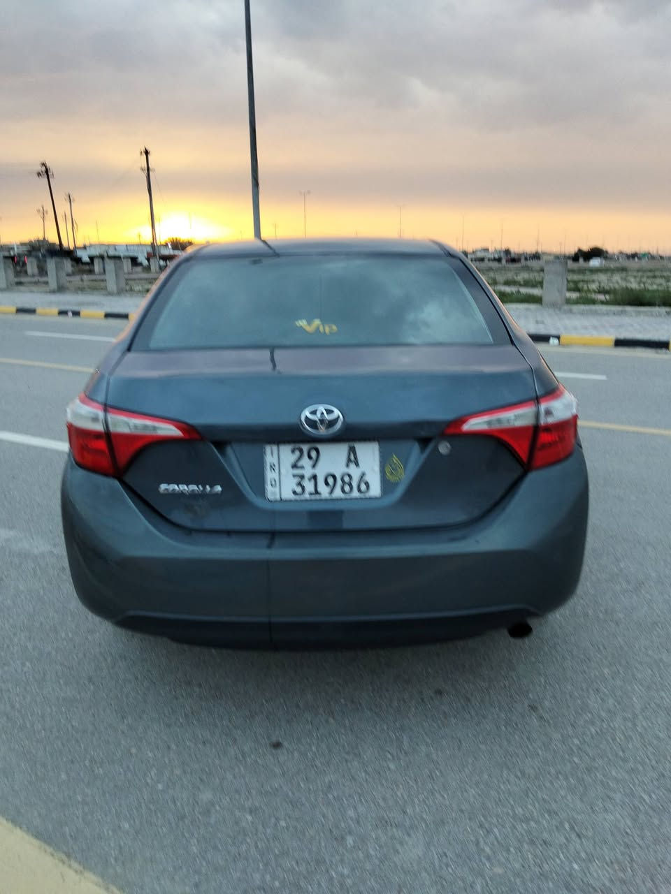 السلام عليكم كورلا موديل 2015 وارد امريكي ضررها بنيد فقط بدون دواخل الضرر مرفق بالمنشور رقم واسط دولي تحويل مباشر سنوية للـ30 محرك 1800 محرك وكير مكفولات تبريد تدفئه شغال تخم تاير جديد حدادية امامي وخلفي جديد تحكمات ستيرن شاشة كامره حساسات لايت زنون علماً السيارة بيها رشات صبغ اثر شخوط مكفولة من الحزام ومن العام السعر 110 للأستفسا اكثر (***********) عنواني واسط
