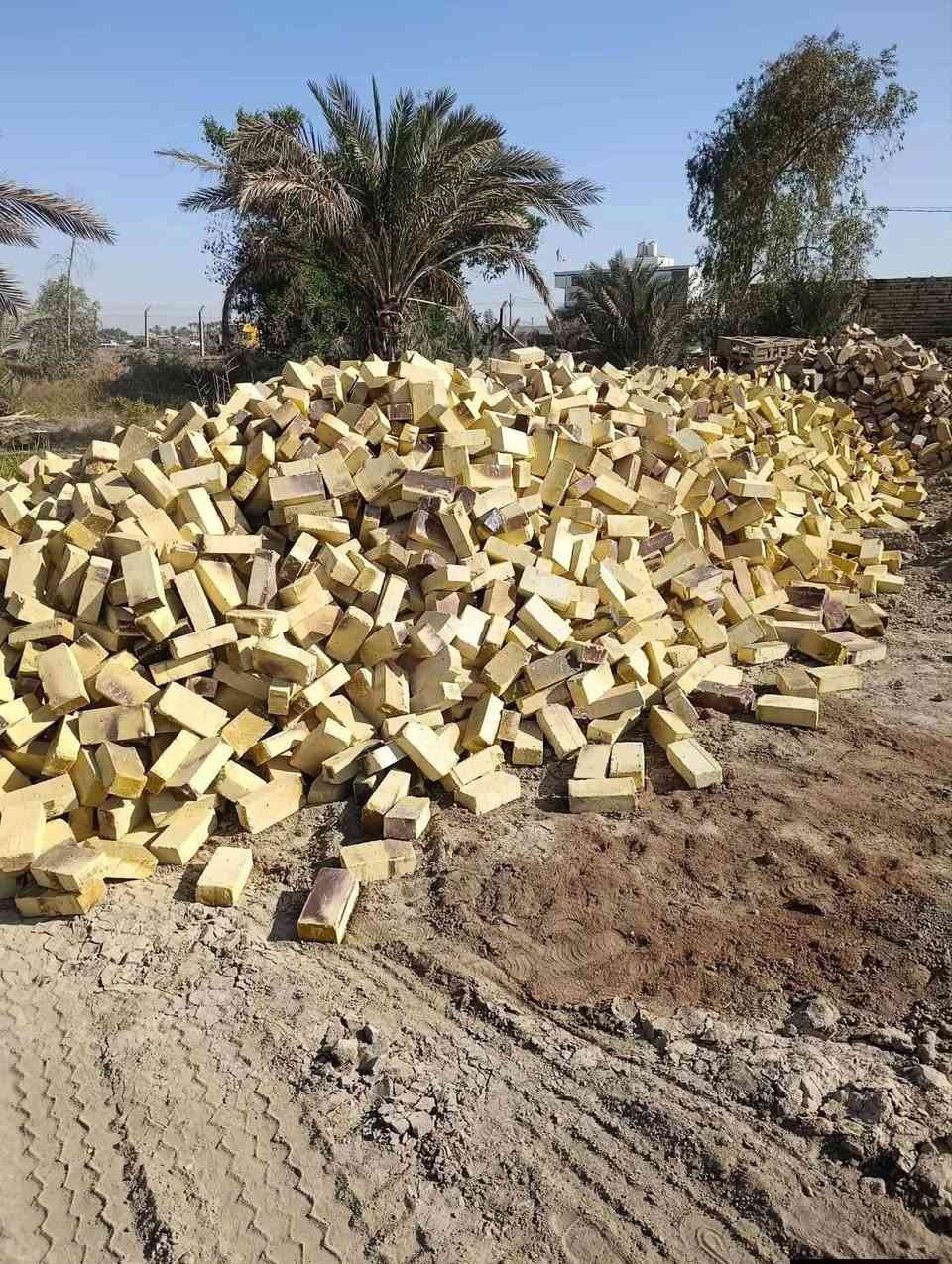 سلام عليكم للبيع طابوك عادي شرط المكلاب قوه ولون يوجد عدد ٨الاف استفسار اتصل على الرقم ***********
