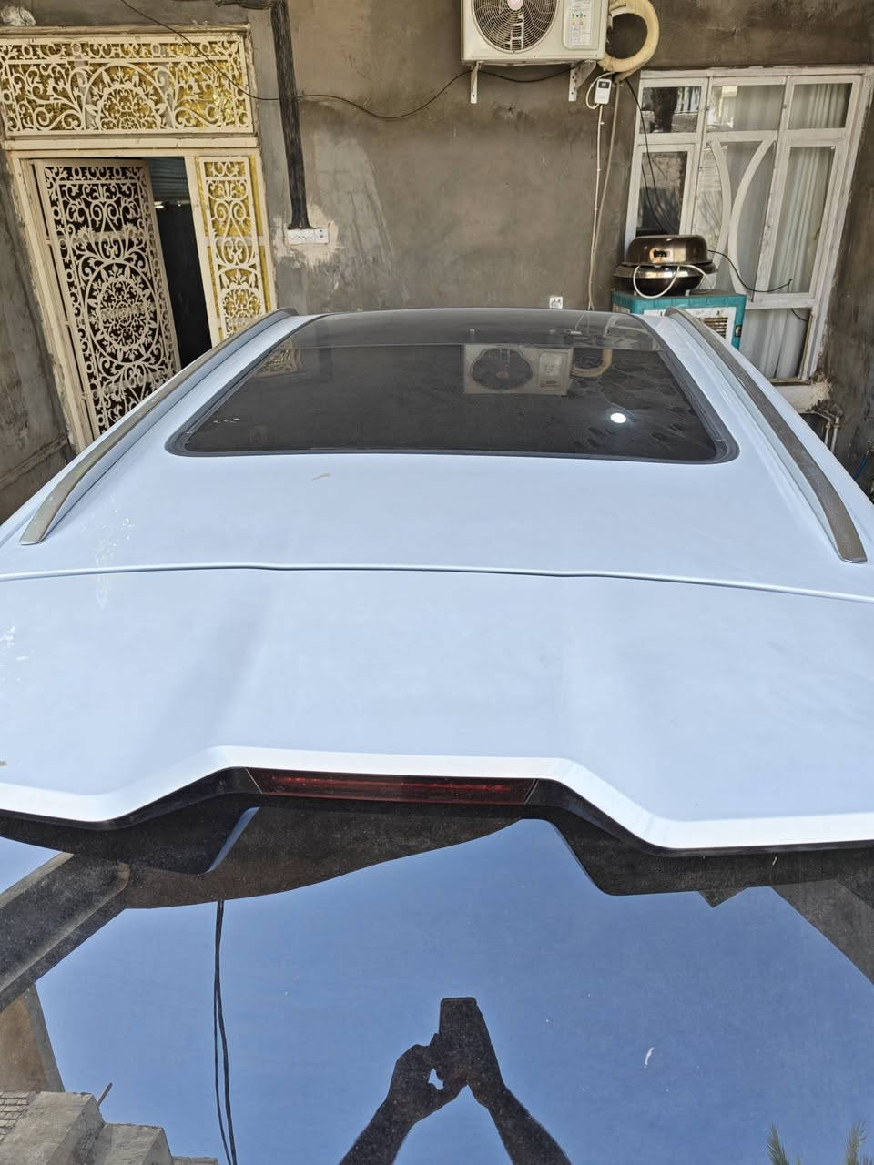 سلام عليكم .
بي واي دي سونك L فلاكشب موديل 2025 الفول 1/1 سونك ال
song L Flagship byd 2025
الفلاكشب مو العادية تجي ثنين كرسي كهرباء والجنطة كهرباء ذكيه
يعني الفول مواصفات 1/1 للاخير
وسعر السيارة   31 مليون دينار وبيها مجال جدا بسيط 
استفسار: ***********
مكان السيارة : بغداد ابو غريب 
رقم بغداد الجديد بأسمي تحويل ثاني يوم
