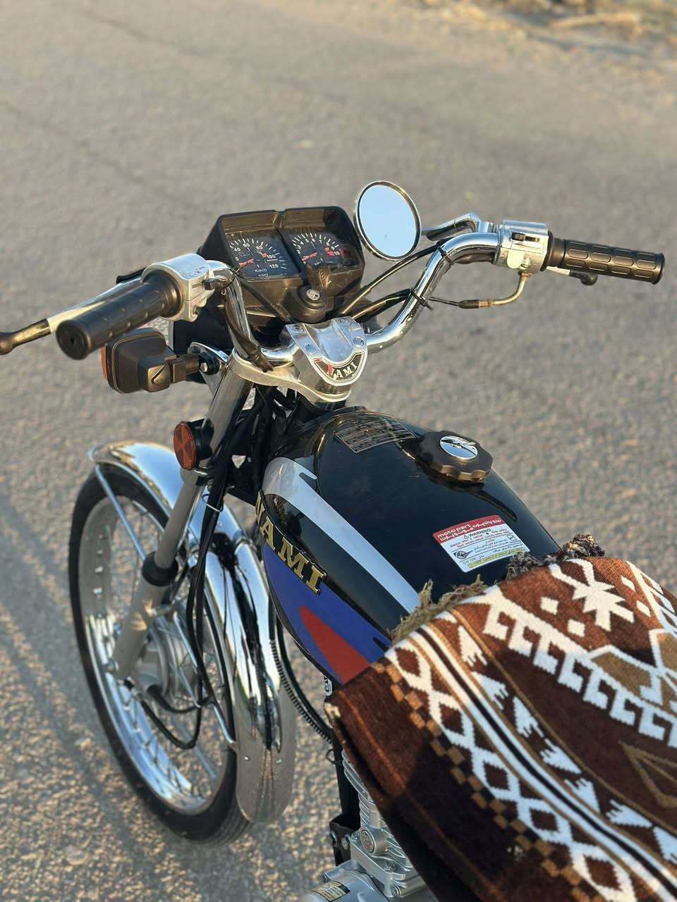 السلام عليكم دراجه نامه شلامجه اصلي موديل 2023 اوراق كامله لون اسود كامله مابيها اي نقص السعر 1350 وبيها مجال مكان بابل سدة الهنديه للاستفسار ***********
