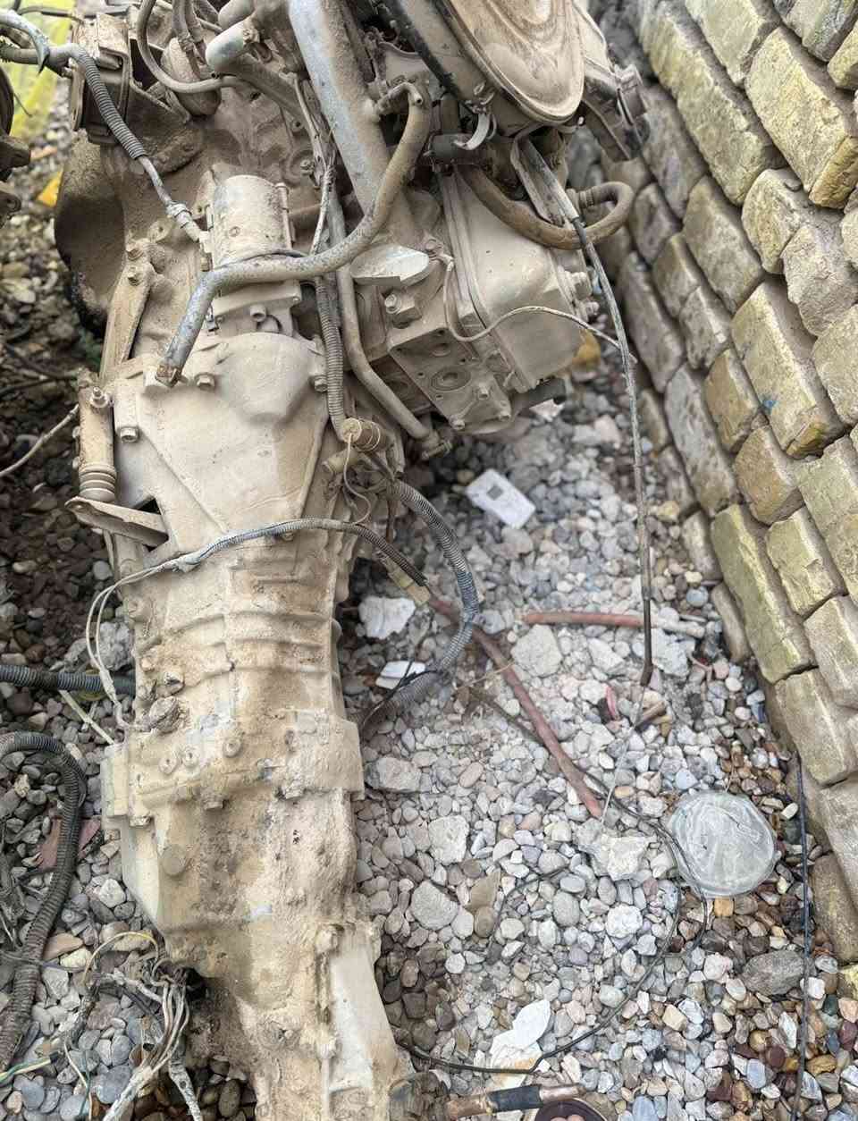 اخوان السلام عليكم عندي كير ومحرك سوبر ***********
