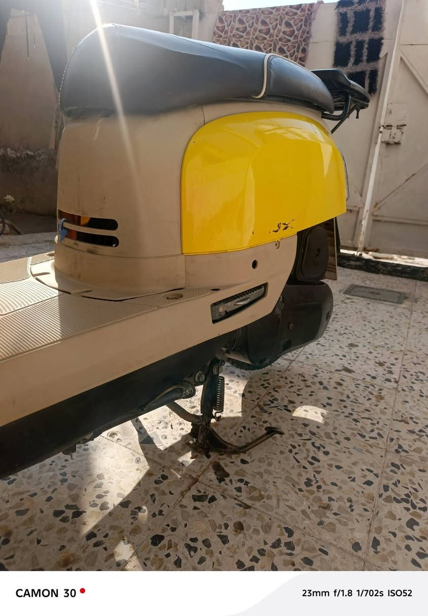 سلام عليكم بوليس البيع نوزل ***********سعر تصال
