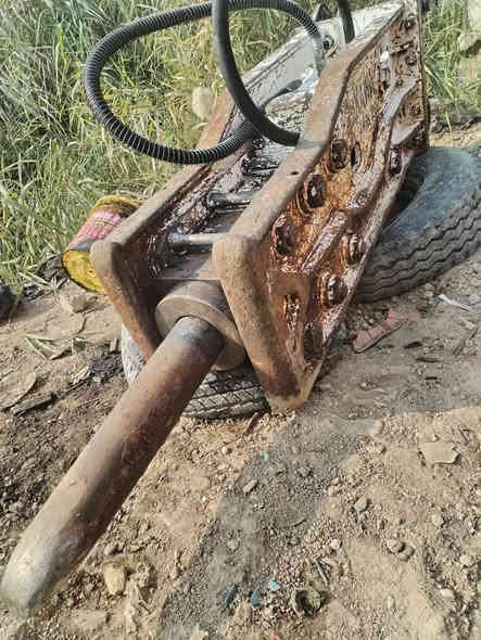 سلام عليكم نقار فوركاوا حجم ٢٠٠٠ للبيع جاهز للعمل مكاني بغداد السعر ٤٠ ورقة وبي مجال شي بسيط للإستفسار الاتصال على الرقم ***********
