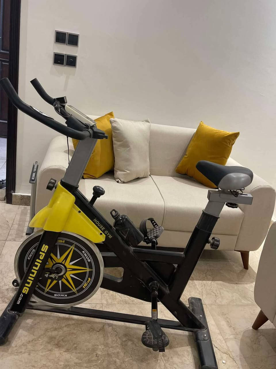 للبيع بسعر جدا مناسب نضيفات كلش مكان بغداد الكرخ


**إذا كنت صاحب هذا الإعلان وتريد حذفه لأي سبب، رجاءا أرسل رسالة إلى الدعم الفني**