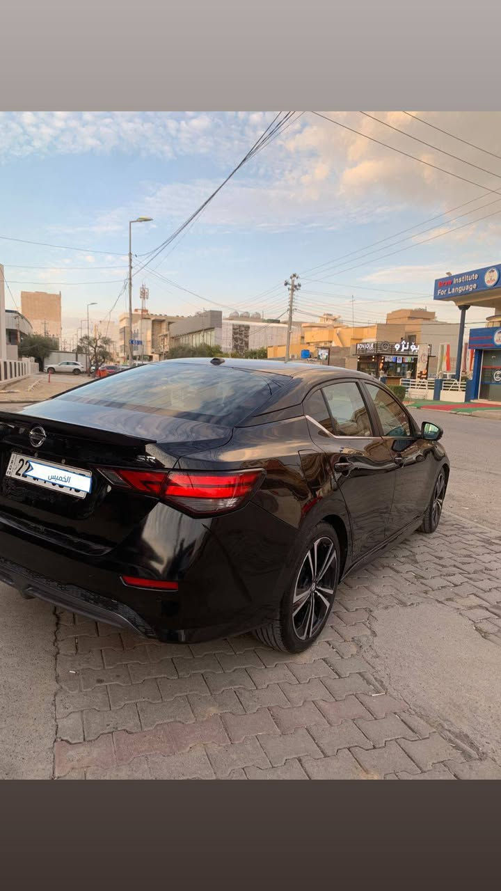 سنتڕا 2021 
م SR سلایت                ***********
بۆنیت چاملغ سبوغ 
۳ جێگا تەعدیل 
کەمەک بەدەنەی هەیتی 
ئێڕباگ سوکان شان 
ڕەقەم سەنەوی نوێیە 
ڕۆیشتن 109 هەزار کم 
سنتارا 2021 
M SR Slate 
بونيه تشامليغ سبوغ 
ثلاثة مواضع للتعديل 
جسد هايتي صغير 
وسائد هوائية، فرامل جانبية 
لوحة الترخيص جديدة 
قطع مسافة 109,000 كيلومتر 

السعر 135 دولارًا
نرخ 135 $ أربيل, العراق
