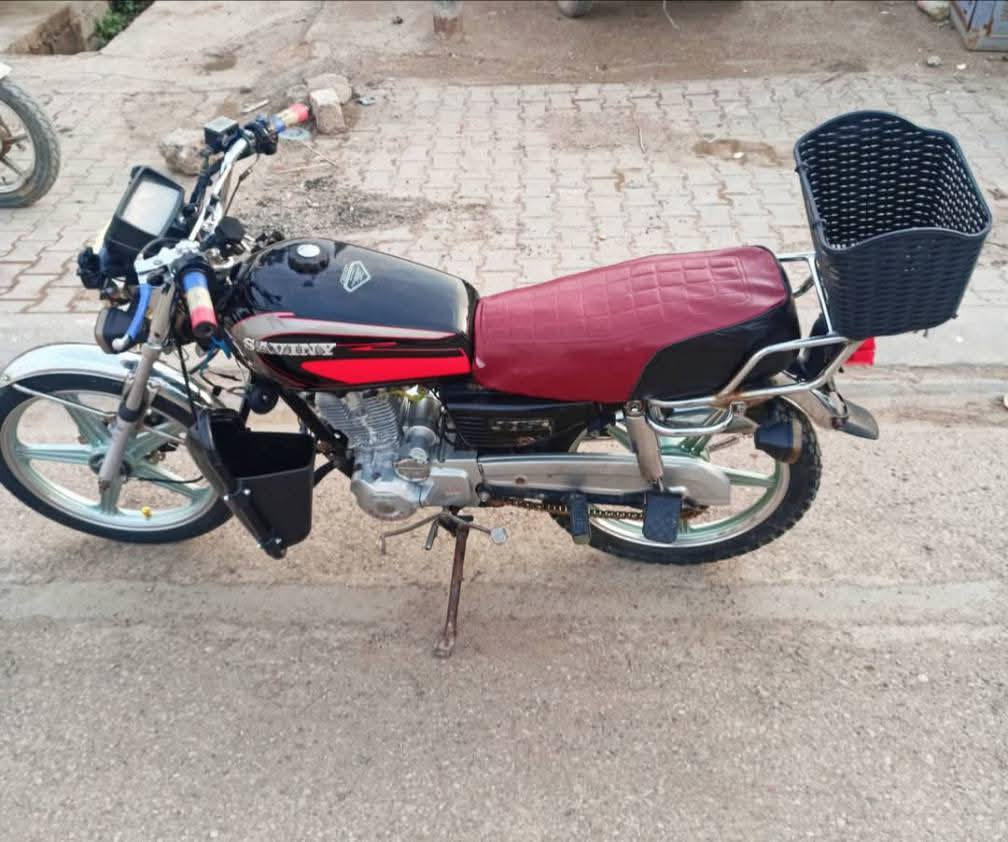 يَوٌجّدٍ مًوٌطِوٌر سِآفُآنِ
مًوٌدٍيَلَ 2021
مًوٌطِوٌر نِضيَفُ جّدٍاً
کْهّربًآئيَآتٌ شُغُآلَهّ بًآلَکْآمًلَ 
مًحًرکْ نِگْرهّ سِلَفُ 
رقُمً آلَهّآتٌفُ 👇
***********
المكان ناحيه الزاب
أسعر 400
