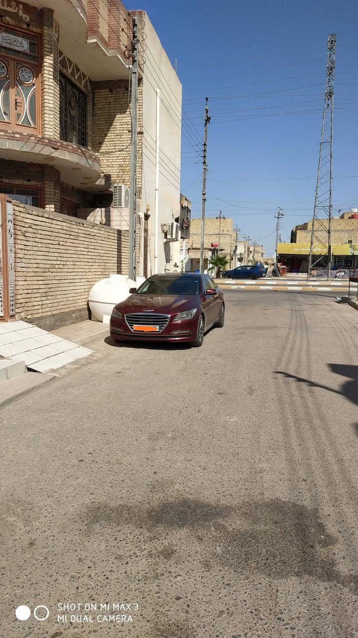 سلام عليكم جينسسز موديل 15 فول مواصفات ماعدى الماوس رقم انكليزي بااسمي السياره كير و محرك وحدادية كلة مكفول تخم تاير السياره بدون ايرباك بجم كبس فقط سرقة 3 قطع فقط سرقة دواخل جديده تواصل على الرقم ***********
