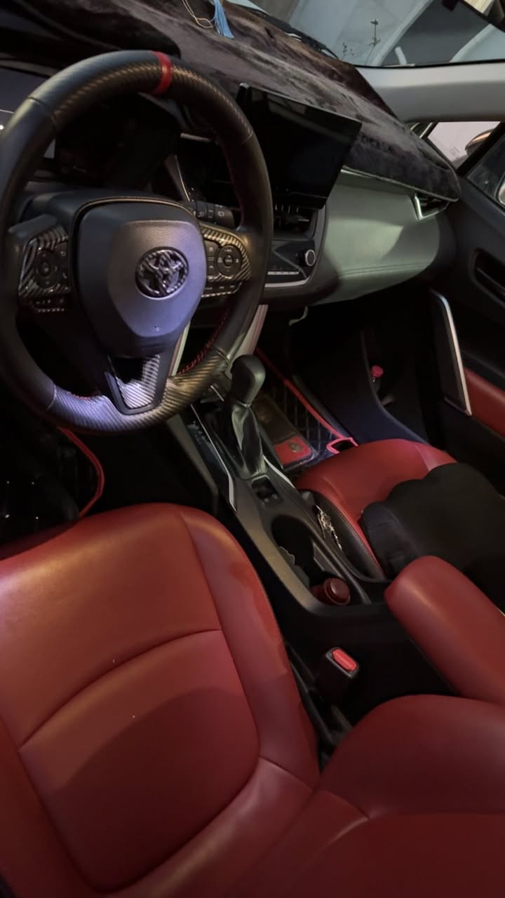 السلام عليكم
كورلا كروز وارد صيني
مويل 2024
ماشيه 26 الف
رقم بغداد ورقمها حلو
بيه جنطه صبغ مبدل فقط بدون دواخل صور ناشره مال جنطه
سياره نظيفه 
مواصفات عادي
تحكم ستيرن قياده ذاتيه حساس خلفي كامرا 
اوتو هولد هند بريك كهرباء
الارضيه جلد مغلفه 
السعر 158ورقه 
اتصال *********** 
العنوان بغداد السيديه
