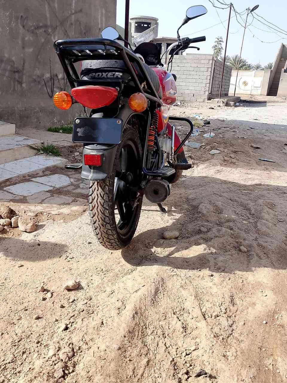 بوكسر 20 مجفت شركة جديد مكينة ناعمة وحلوة مكفولة من كلشي نكرة سلف أوراق أصولية شرط  الترقيم الدراجة نضيفة مكاني الخالص السعر ،875. وبية مجال لاستفسار ***********
