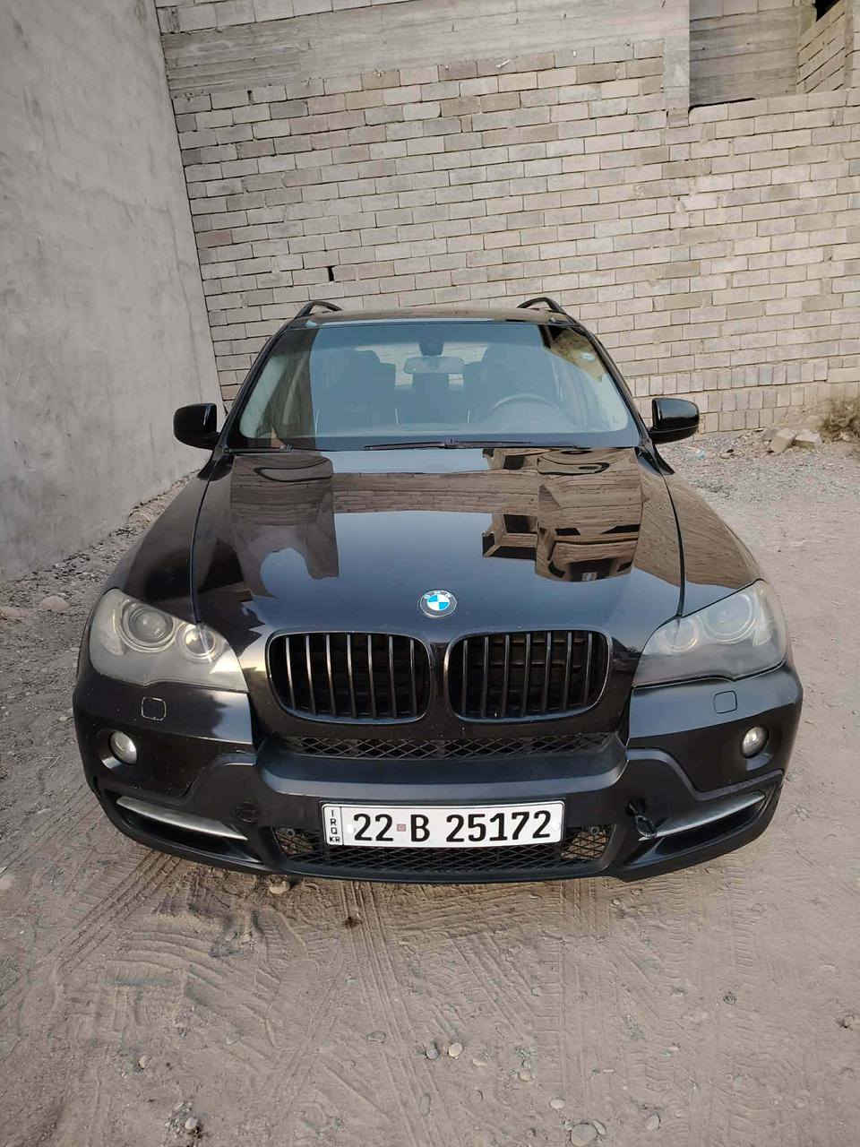 للبيع.  x5   مديل 2008فول سبعه راكب بدون ضرر ديزل محرك 3000  تك تربو نوزل ميماتي صبع مكانتين مال جراد سياره جاهزه تبرد شغال هزه رقم سنويه جديد باسمي العنوان موصل السعر 125 مكلف بل نشر ***********
