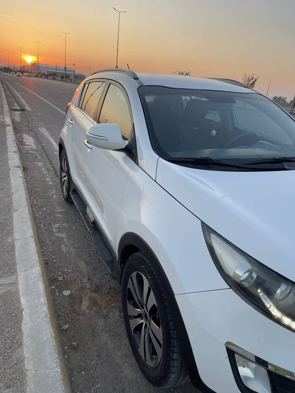 كيا اسبورتج موديل 2012سيار كلين بدون ضرر    كير محرك بدون عيب كهربائي كل شغال سنوي جديد سعره ١٤٦بيها مجال  مكاني كركوك لتواصل رقم ***********
