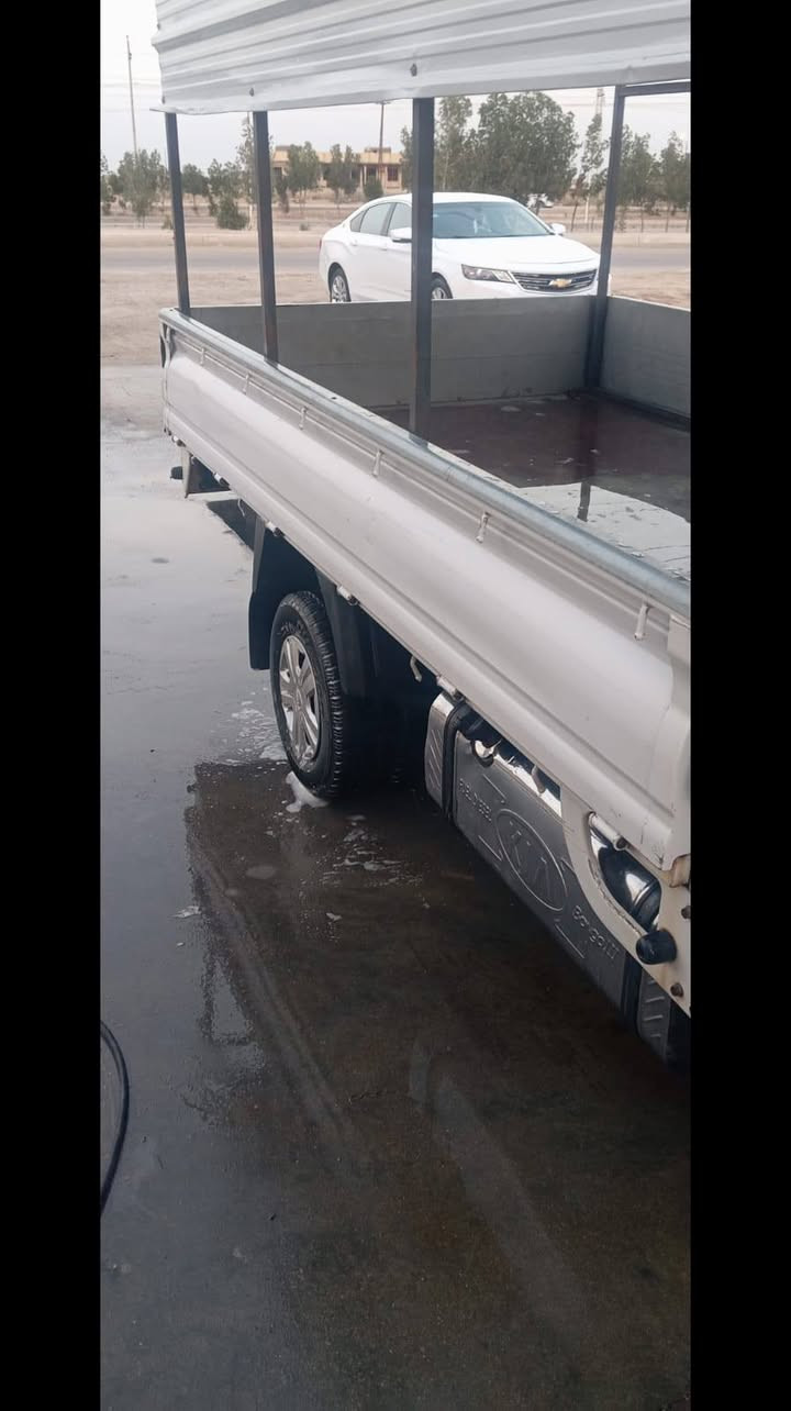 سلام عليكم سيارة كيا بنكو محرك2700 موديل2016 سنوية جديدة رقم جديد سيارة مكفولة ماعدا طخه بل باب جهت العبري سعر(100)$$بيها مجال حك جية مكاني بصرة 
للاستفسار(***********)غير متواجد ع فيس بوك اني مكلف بلنشر

@علي لطيف
