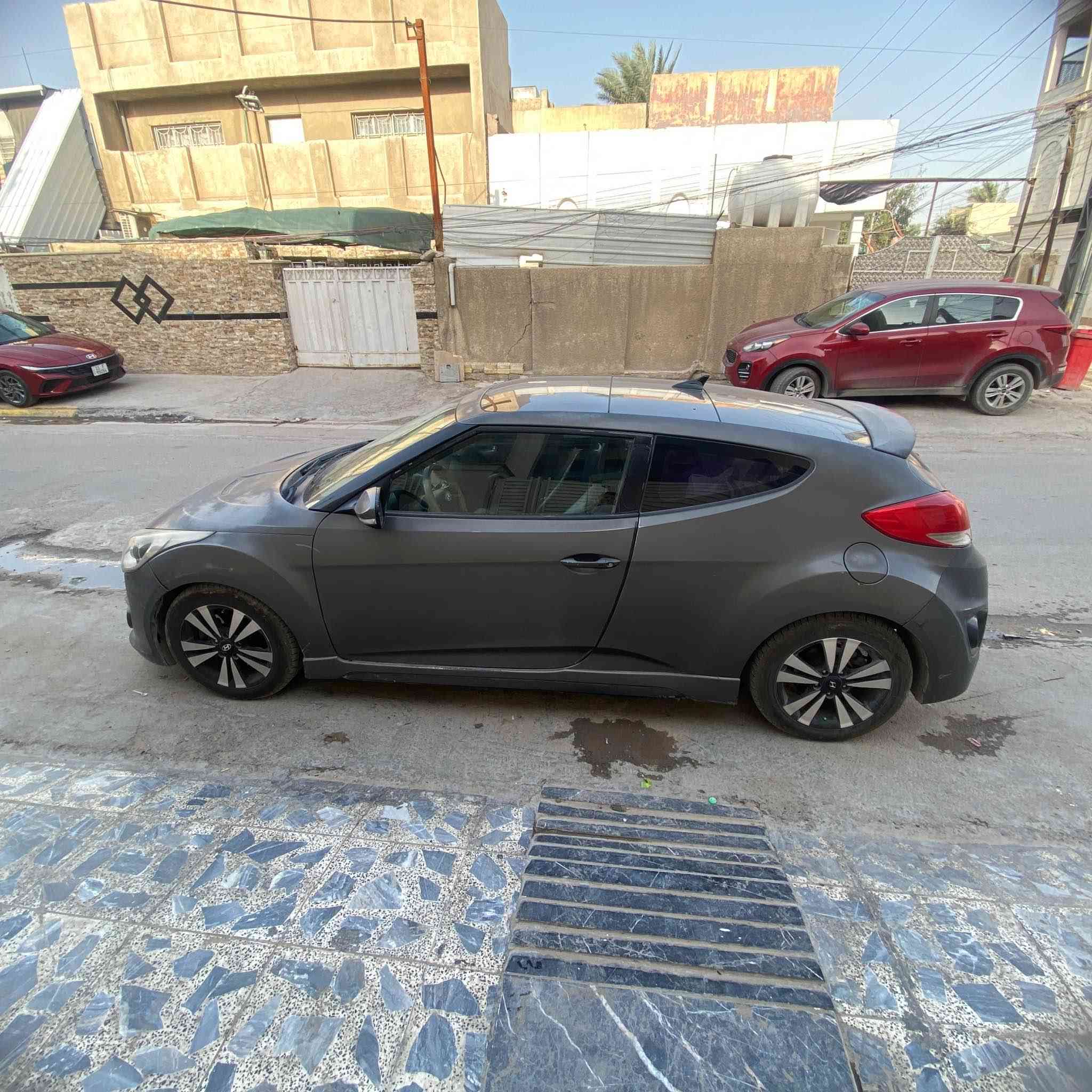 النترا ڤولستر 2013 /1600 تيربو gdi وارد كوري ماشيه 90فول مواصفات بصمه بانوراما كرسي السائق كهربائي /بارد بالجاملغ الامامي /كير ومكينه وتبريد فول للتواصل /  ‭0771 911 1581‬ بغداد, العراق
