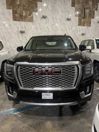 للبيع او مراوس جمسي دنلي 2023 عداد المسافه 17  رقم بغداد   كفاله شركة ...
