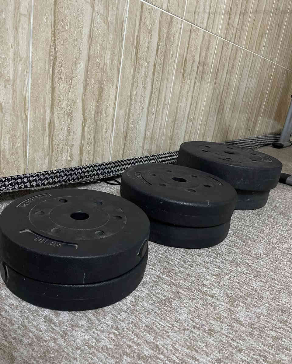 ئەو ئامیرە مان هەیا تایبەت بەریازە دەستی دوو سەحری١٣٠هەزارە ناونیشان هەولێر رەقەم***********
