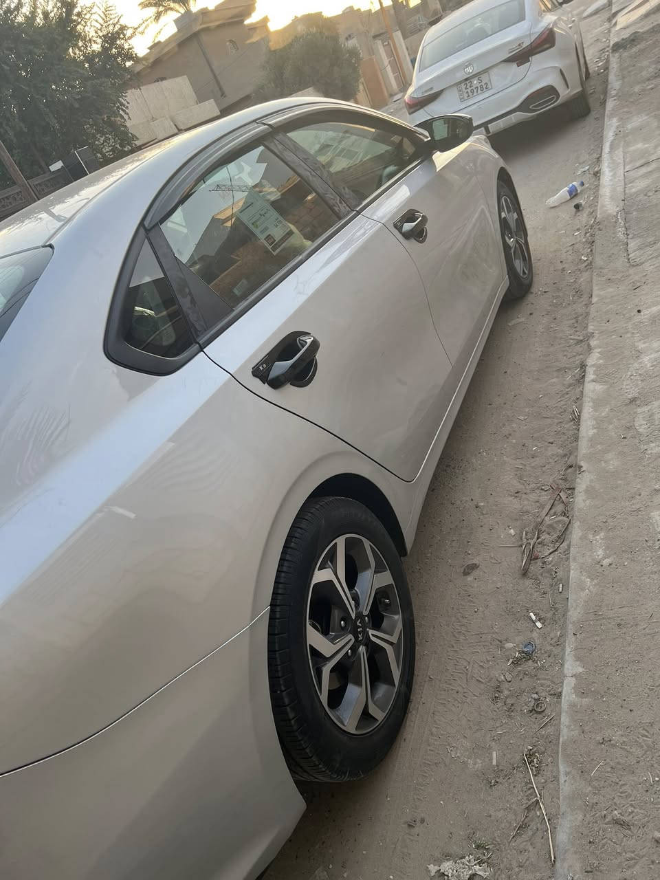 السلام عليكم فورتي موديل ٢٠٢٠ مكفوله من صبغ ماعده البارد الي بلباب الخلفي اسياره جاهزه وكامله المحرك ابلادي مامفتوح كير اي تي جاهزه ومناقصه كلشي رقم اربيل اجديد قبل خمست ايام متحوله وبسمي هزه جديده ورقم جديد يعني معليه اي مصاريف اشوكت متحب تحويل مباشر العنوان الفلوجه اشراي يخابر وتئمر امر *********** اسونار مرفق ويه اصور
