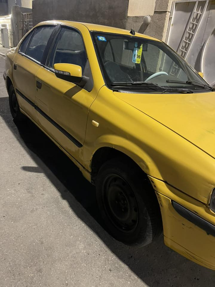 السلام عليكم سمند موديل 11 مصفره هيئه وغرامات سنويه ل 30 سياره حداده جديد تخم تاير صينيه وعينه جديد تبريد ثلج سياره جاهزه من كلشي مابيها نقص برغي عنواني البصره كزيزه رقم تلفوني *********** السعر 33 وبيها مجال
