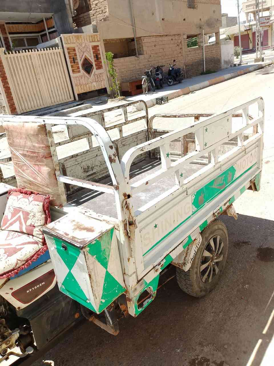 السلام عليكم 
ستوته موديل 16للبيع 
السعر مليون وربع المكان بعقوبه التحرير


**إذا كنت صاحب هذا الإعلان وتريد حذفه لأي سبب، رجاءا أرسل رسالة إلى الدعم الفني**