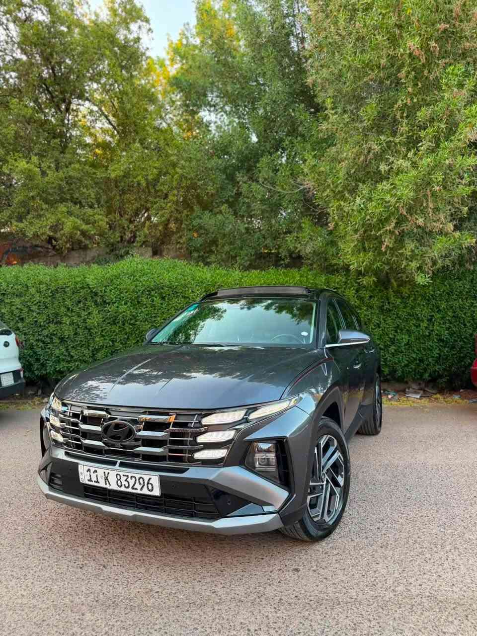 2025 Tucson limited هايبرد
توسان لمتد هايبرد اعلى مواصفات
  وارد امريكي 
رقم بغداد هزة جديدة
ضرر بسيط  جداً جداً الجاملغ الامامي جهة اليسار مبدل اصلي نفس اللون ونفس الكود من تدخل سونار يطلع بس مفتوح الجاملغ وبارد وتكحيل بحافة البنيد فقطط 
باقي السيارة كفالة عامة 
❌بدون صبغ❌
❗️بدون ايرباك بدون ايرباك بدون ايرباك ❗️
السيارة جديدة  واخت الزيرو بعدها 
ماشية 15 الف ميل 
1- محرك 1.6 توربو هايبرد  
2- بانوراما 
3-اربع كامرات امامي وخلفية وجانبية بالمرايات 
4- حساسات امامية وخلفية ١٢ حساس
5- رادار امامي وجانبي وخلفي نقط عمياء 
6-تتقدم وترجع بالبصمة 
7- كشنات جلد اسود وكهرباء الاماميات 
8- تبريد وتدفئة كشنات امامية وستيرن تدفئة وكشنات خلفية تدفئة 
9- كير تعليك و شفتات ستيرن 
10-خزن كشنات
11-لايتات عدسات تختلف عن العادي
12- صندوق كهرباء ومن تقترب منة يفتح  
13- داتا شو تعرض على الجامة الامامية 
14- سستم صوت Bose مع دمام بالصندوق
15-اوتو هولد
16- مساعدة النزول من المنحدرات 
17-شاحن تلبفون واير ليس 
18-حساس قراءة العين 
19-الوان داخلية تتغير ١٠ الوان بيها 
20- انارة داخلية led 
21-شحن تايب سي 
22- ويل كب حجم ١٩ 
23- شاشة كبيرة ابل كار بلي واندرويد اوتو 
السيارة جديدة ومابيها اي نقص مسويلها بولش ونانو 
وبيها ارضيات حوضية رزلاين 
مكان السيارة بغداد البنوك او حي سومر شارع المدارس
السعر 227$ وبيها مجال 
***********
