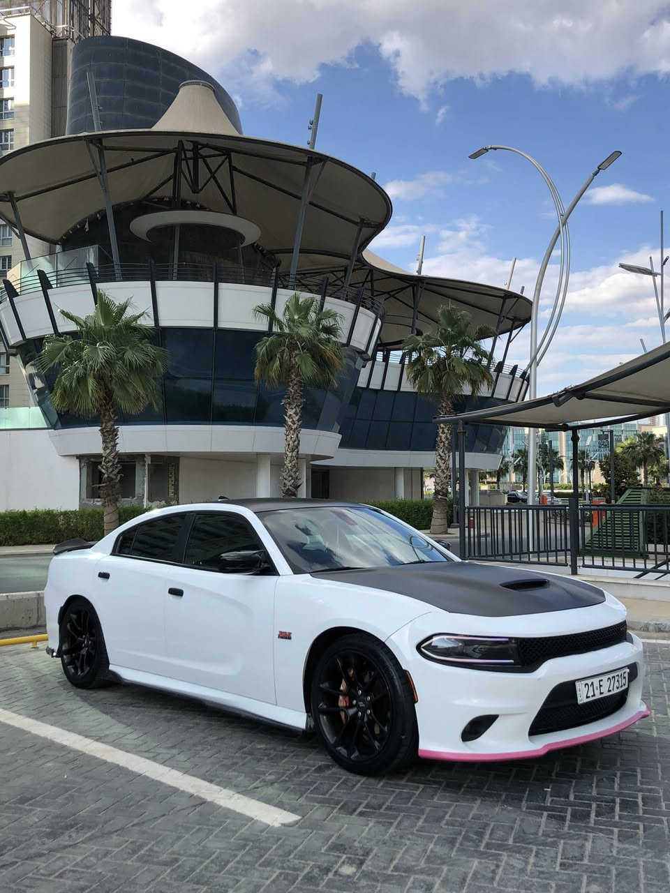 سلام عليكم
dodge charger model 2015  للبيع
گير و محرك و اكسل كلها بلاد و بشرط ممفتوح
محرك 3.6  ٦ سلندر 
🔥عليها كت SRT كامل 
⚡️لايتات ليد  ٧ الوان 
ويل وايد بودي  
مواصفات شاشه جبيره و  كشن هيتر سماعات Beats 🛑 و يدات شفت ستيرن و دگمه SPORT 🏁بعد مواصفات 
سياره داخلها و خارجها جديد 🆚
صبغ جاملغ امامي جهة سكن و جاملغ خلفي و بنيت محدث SRT
حداديه ١٠٠٪؜
مكانها اربيل 📍 
فحص و هزه و سنويه و رقم جديد ب اسمي 
السعر ١٧٠ و بي مجال للطيبين  
***********
*********** whats app

