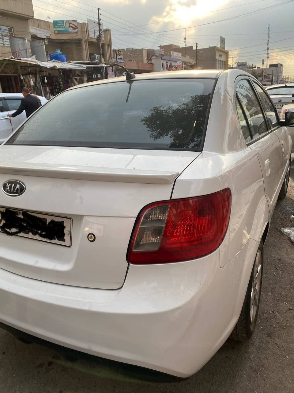 السلام عليكم
كيا ريو 
موديل 2012
بدون صبغ ولا بارد 
رقم اربيل الدولي
سنويه وهزه جديده 
كير ومحرك شرط 
محرك 16 
تبريد 
طخم تايه جديد 
للاستفسار ***********
