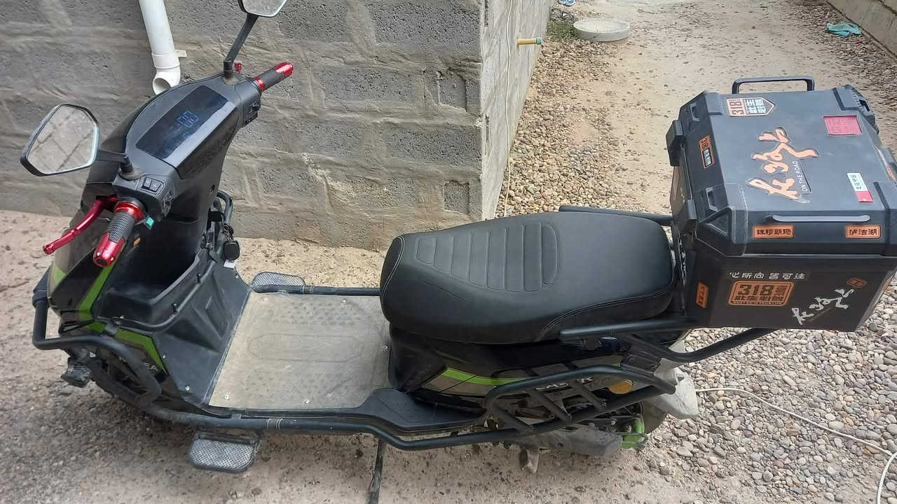 البيع سعر ٥٥٠***********
