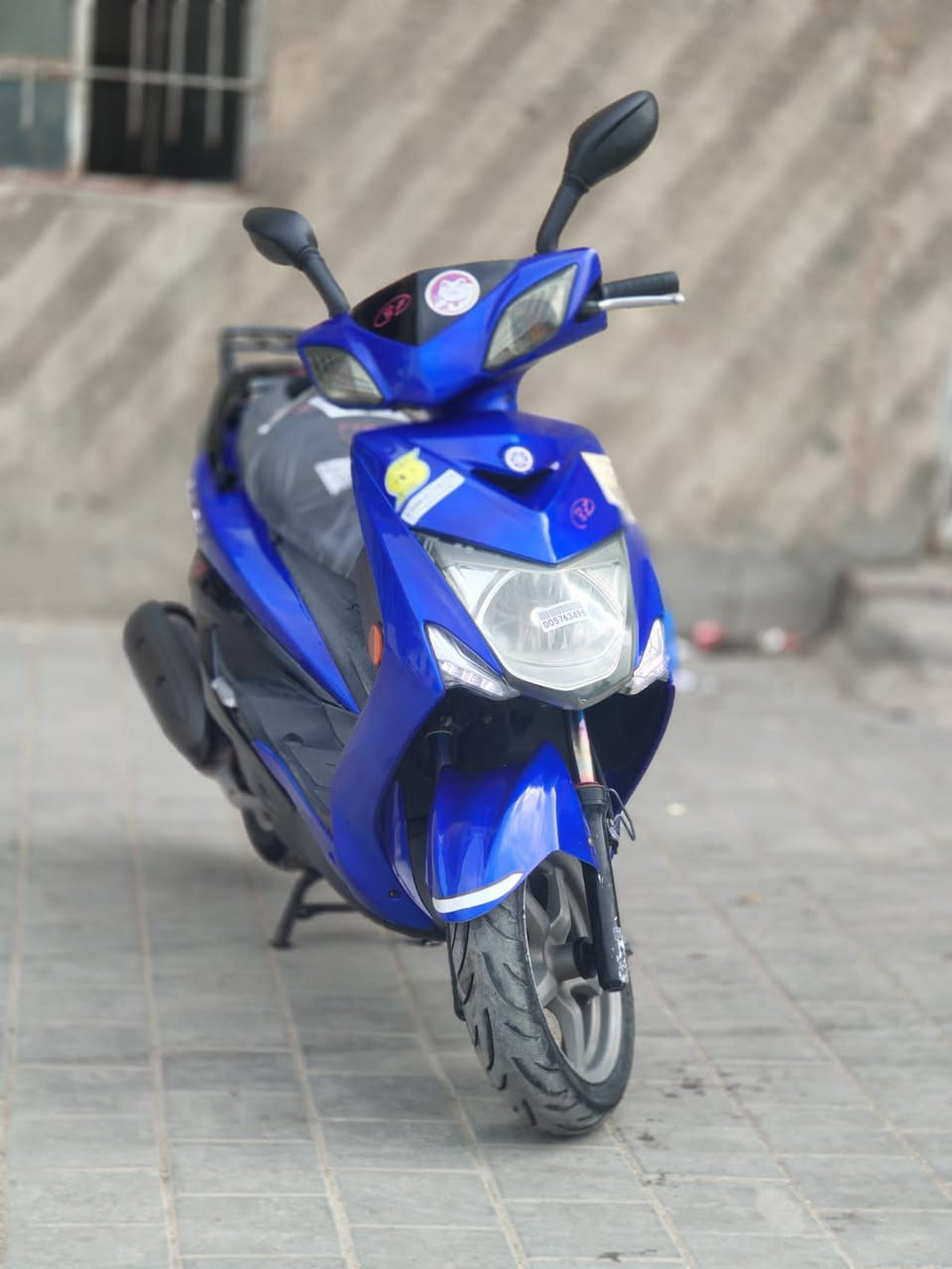 سلام عليكم.... مكلف بلنشر
دراجة سكنس(لد) ياباني🇯🇵  قبق نفخ استان كهربائي  🛵 للبيع
دراجة شلعه معدل كهربائيات كلهه شغاله 
دراجة جديده  بلادية
أي نقص مابيهة
جيب فيتر وتعال افحص
العنوان بغداد مدينه الصدر قرب مطعم ليمونة🍋 الاستفسار الاتصال على الرقم 📞 ***********
